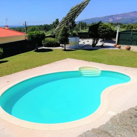 Casa E Piscina Privada Villa Fundao Bagian luar foto